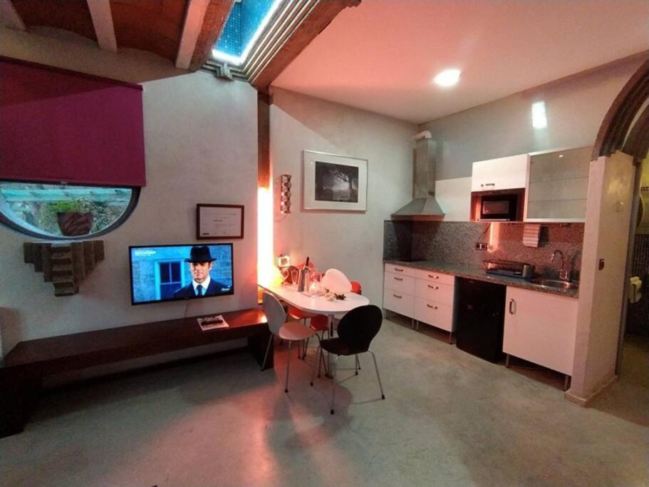 Appartement Zentral Club Neutron-Jacuzzi à Belmonte De Miranda Extérieur photo